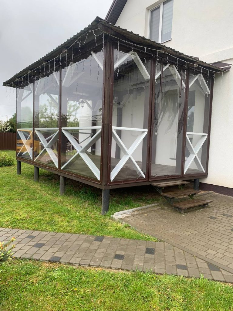 Мягкие окна на террасу с креплением французский замок